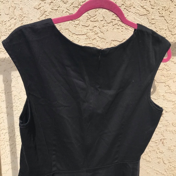 Black Pin-Up Dress - Picture 7 of 8